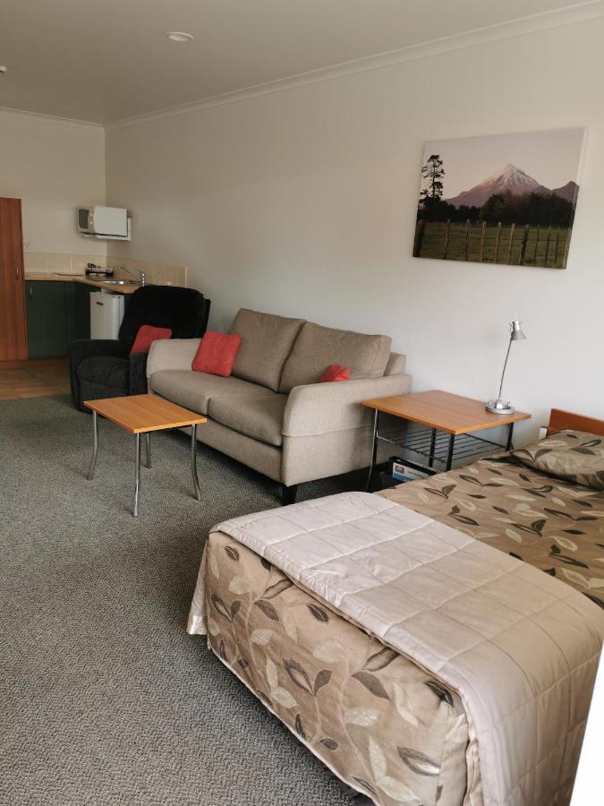 Bks Egmont Motor Motel New Plymouth