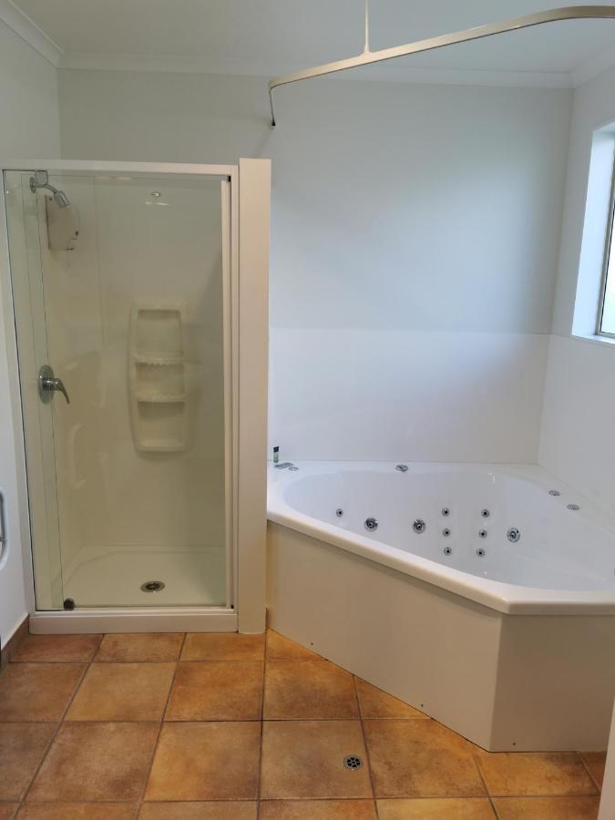 Bks Egmont Motor 4* New Plymouth